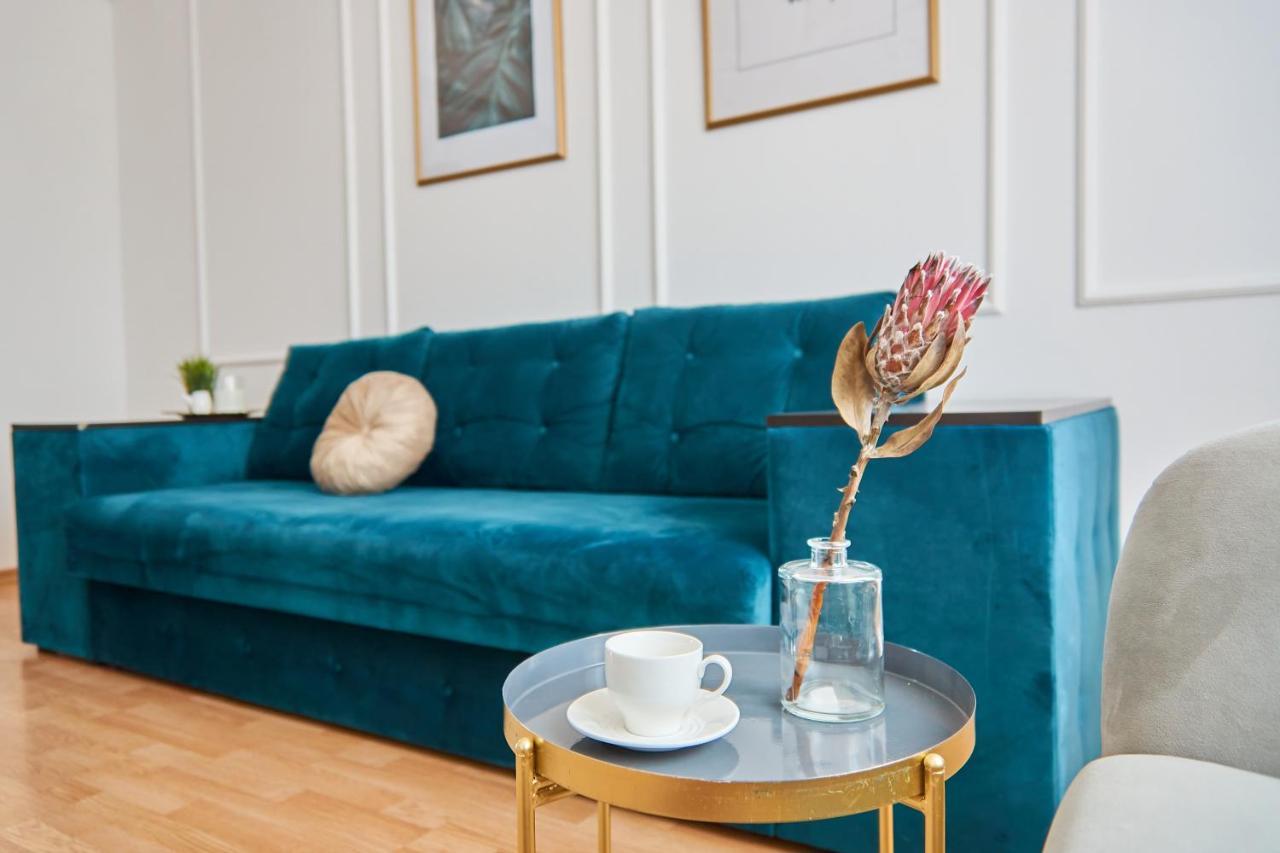 Lux Apartment ムカチェヴォ エクステリア 写真