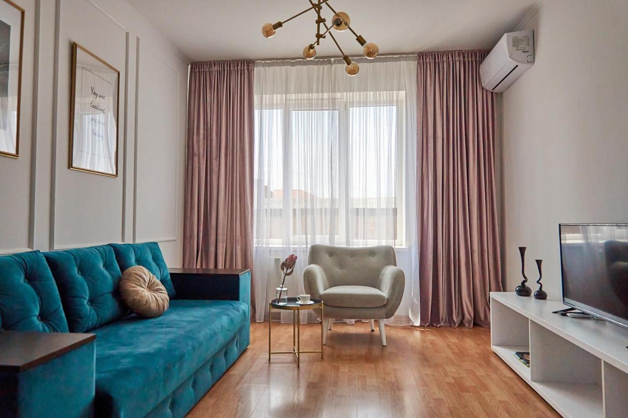 Lux Apartment ムカチェヴォ エクステリア 写真